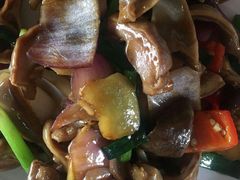-堤边美食