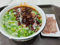 -伊穆祥牛肉面总店·清真