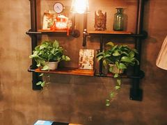-臻鲜燕海鲜融合餐厅(金陵style店)