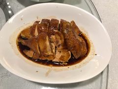 -梅龙镇广场