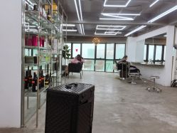 -宫铭烫发染发接发店