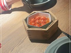 -蜜桃餐厅·伴山(湖滨商业街店)