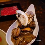 康德莱酒店里的火锅自助餐