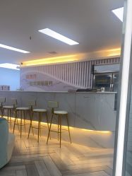 -米娜护肤造型