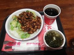 -猪角·闽南猪脚饭(华闽大厦店)