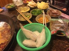-星鸿社重庆老火锅(燃灯寺分店)