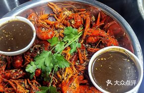 Signature Sauce-Flavored Crawfish (Small Portion)