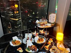 -南宁那莲豪华精选酒店-云霄酒廊·80楼高空城景酒吧