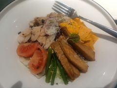 鸡肉大虾鲜蔬波奇碗-西堤牛排(龙德广场店)