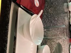 -辉哥火锅(虹桥路店)