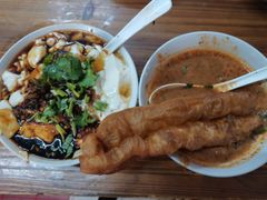 -云南大锅豆浆店