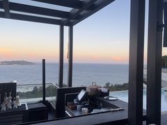 -瑰丽酒店·海吧·天际下午茶·现场DJ·天台酒吧