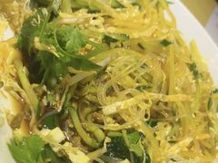 -关东小磨东北菜(上海长风大悦城店)