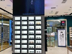 -LensCrafters亮视点(东方新天地店)