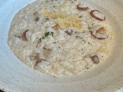 -MONICH牛排融合餐厅(和义大道购物中心店)