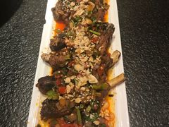 -万重锦·人文川菜馆(骡马市店)