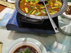 -松沪名灶·豆浆鱼头·新上海菜(飞航吾悦广场店)