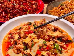 -川堂风·跷脚牛肉·乐山爆炒(宝山日月光店)