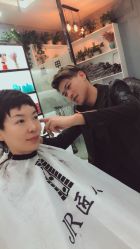 -DL HAIR SALON