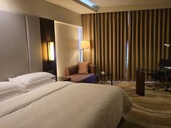 -昆明中心皇冠假日酒店