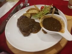 -斗牛士牛排餐厅(嘉里汇店)