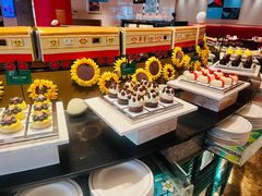 -咖啡苑自助餐厅·中国大饭店