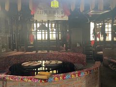 -鱼窝棚柴火铁锅炖(富山屯店)