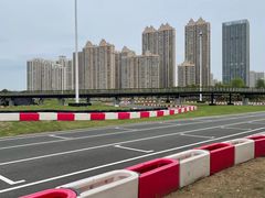 -汉江湾卡丁车世界
