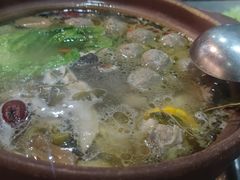 -东记炭炉·海鲜鸡煲(龙华店)