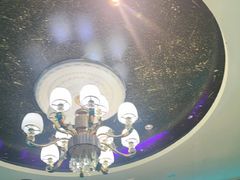 -路边边.炒菜烧烤.音乐餐厅(良乡长虹店)