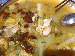 -张氏宽窄巷成都名小吃(华发新天地店)