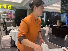 -万龙洲海鲜(大兴绿地缤纷城店)