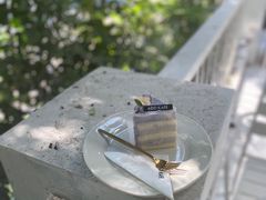 -ADO KAFE(大学城店)