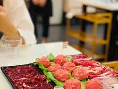 手锤牛筋丸（生）-三头牛·潮汕牛肉生蚝火锅 (夏湾店)