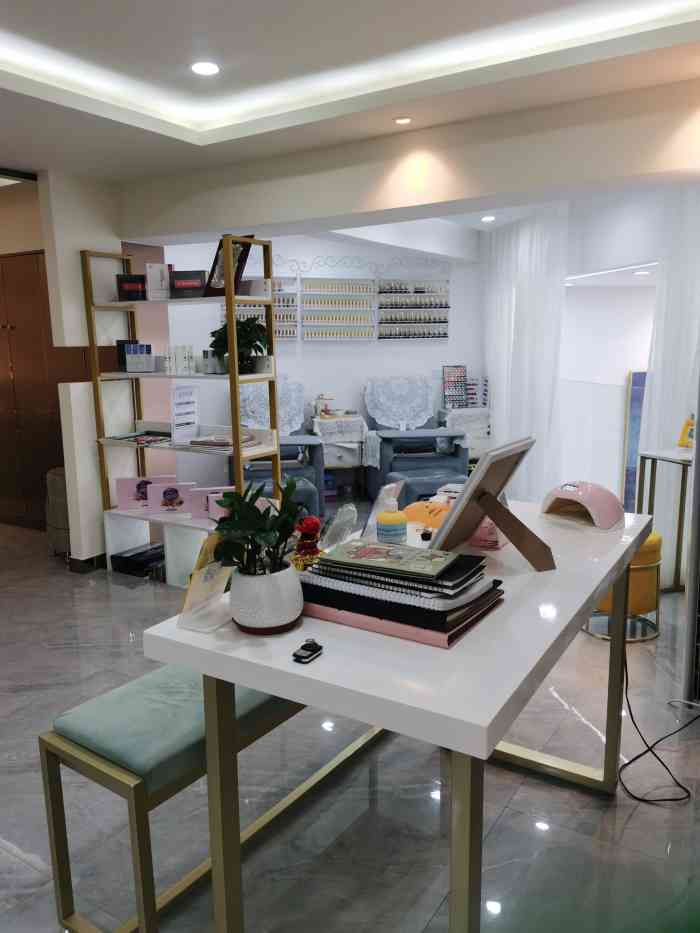 品善头疗美容养生馆-"位置还挺好找的,就在那个夏湾市场对面,一.