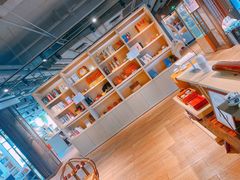 -光海书局(南京东路第一百货店)