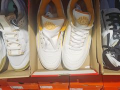 -NIKE北京马连道换季优惠店