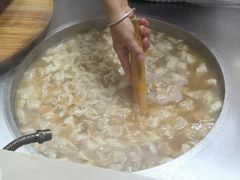 -周震馄饨