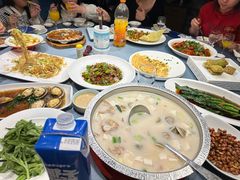 -新丁香海鲜主题餐厅(现代花园店)