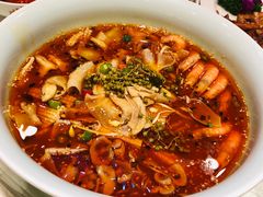 -阿拉丁新疆风味餐厅·清真(罗廊巷店)