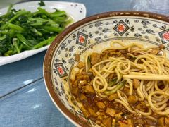 -老许家正宗驴肉黄面胡羊焖饼·烧烤(名吃广场店)