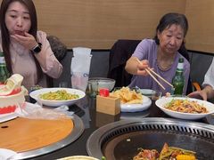 -东北人家铁锅炖(水岸帝景店)