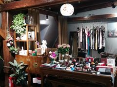 -良友书坊(安徽路店)