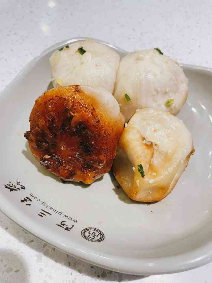 阿三生煎(万达广场店)-"他家生煎是我最爱吃的生煎之一了「招牌生煎.