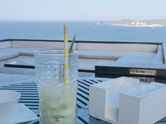 -瑰丽酒店·海吧·天际下午茶·现场DJ·天台酒吧