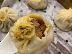 蟹粉小笼-裕兴记·三虾面(西北街总店)