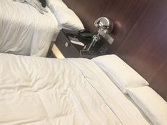 -上海龙之梦万丽酒店