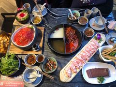 -热火朝天鲜切牛肉火锅(南强街巷店)