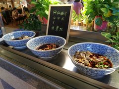 -丽池宫韩式汗蒸会馆(华灯坊店)