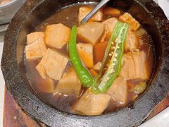 石锅豆腐-卯时·龙光雅宴·精致锡帮菜(惠山古镇店)